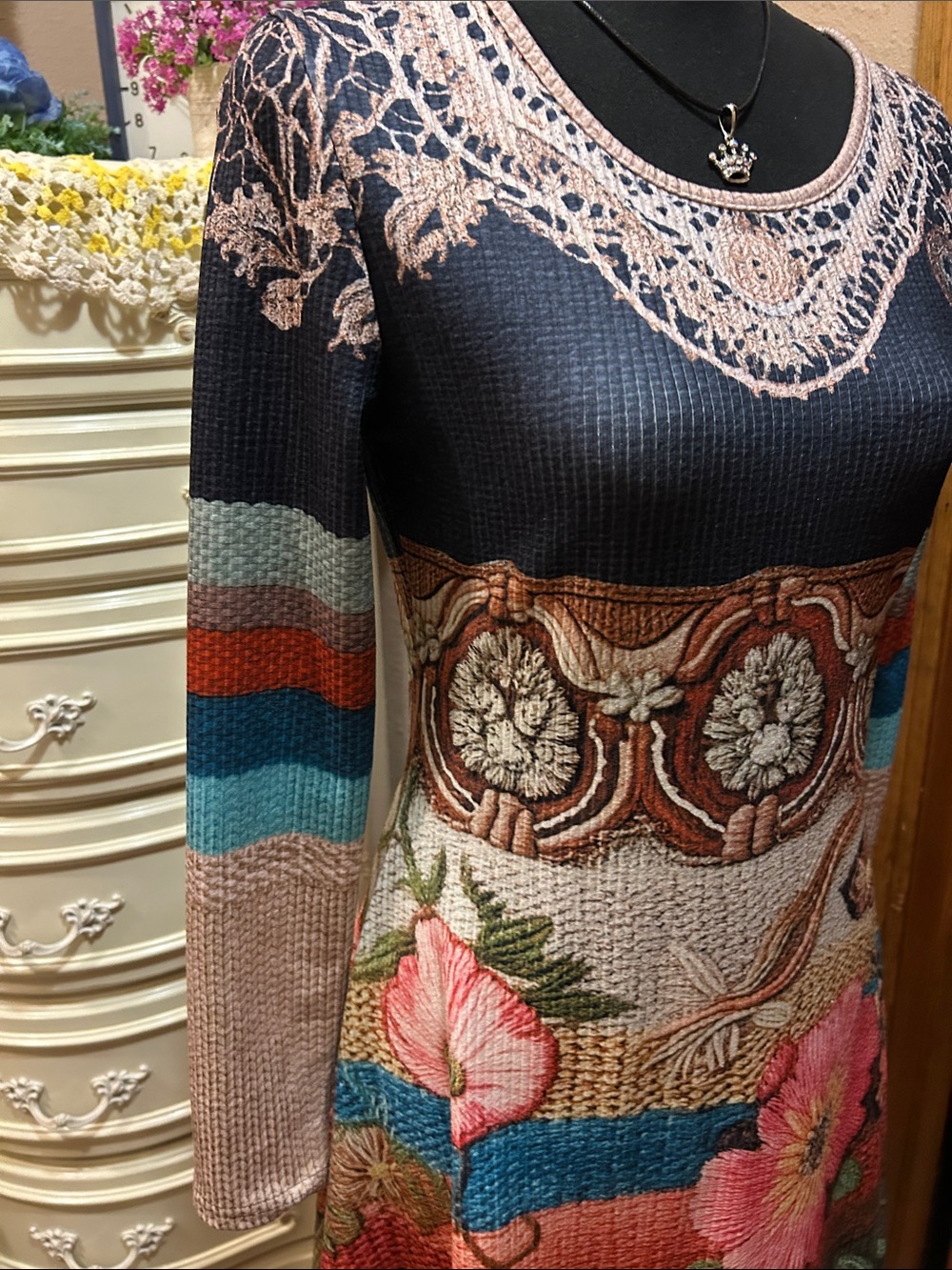Floral Multicolor Long Sleeve Knit Dress EXCELLENT CONDITION - Picture 3 of 15